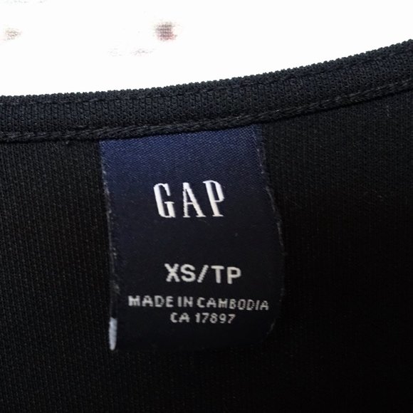 Gap Minimalist Black Wrap Dress - Picture 5 of 5